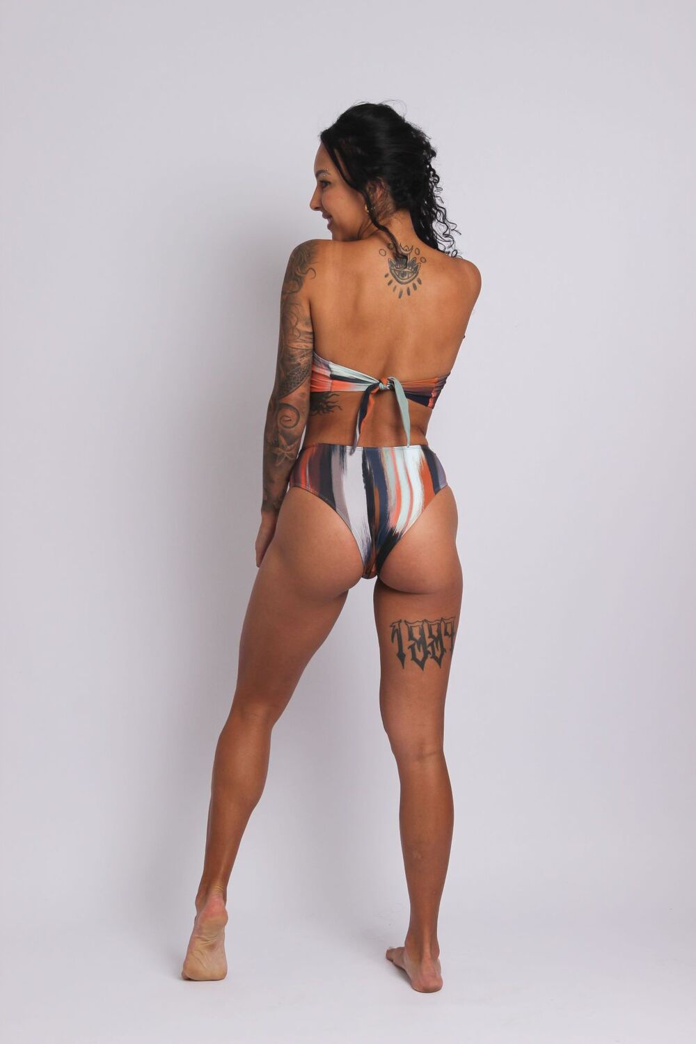 2402 - Calcinha de Biquíni Lateral Larga Faixa e Fivela Aurora - Duna Casual