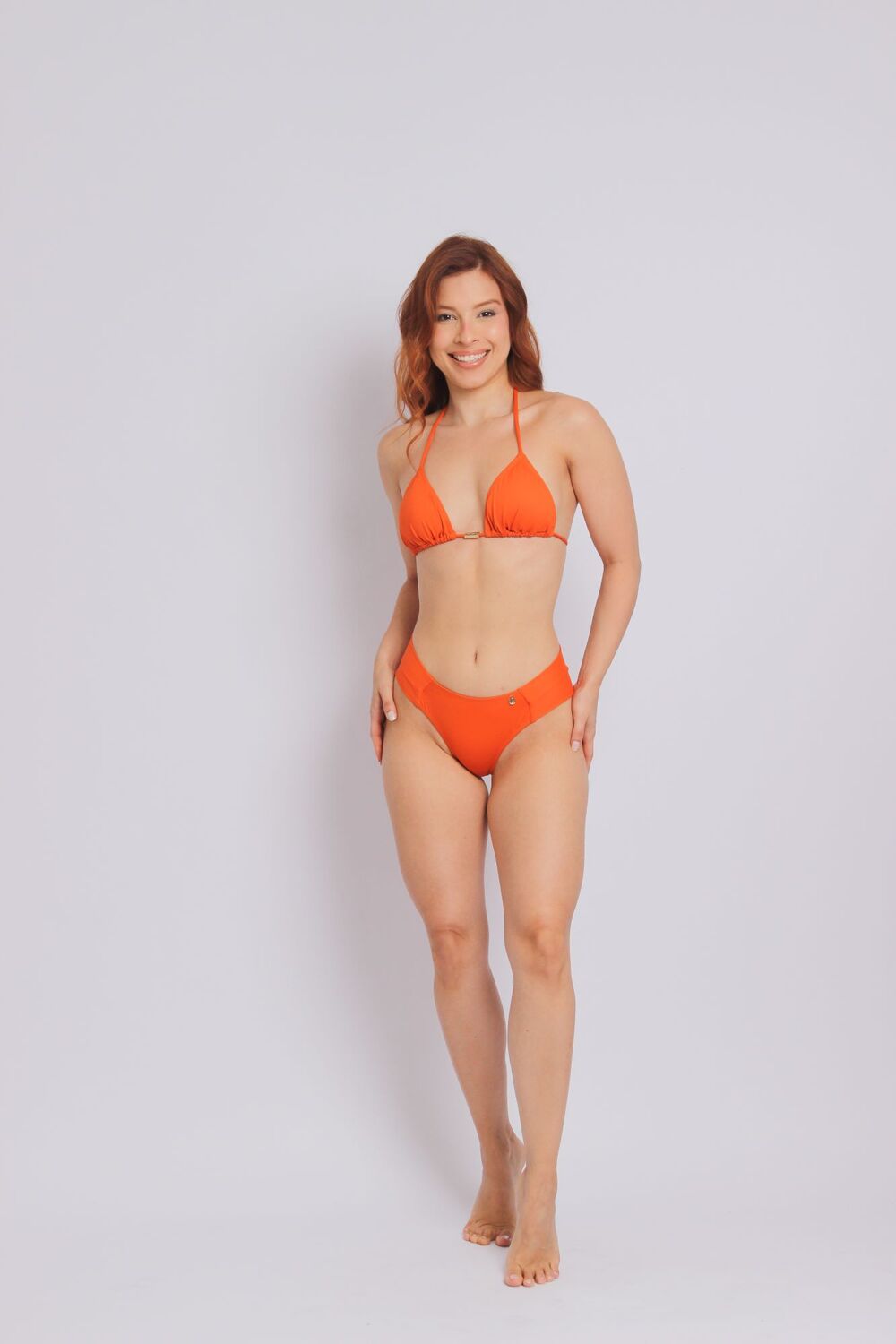 2427 - Calcinha de Biquíni Com Lateral Larga e recortes Laranja - Duna Casual