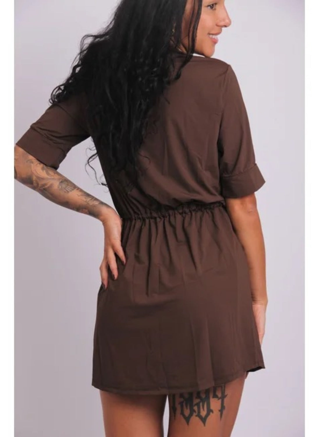 4003 - Saída De Praia Curta Camisão De Malha Fria Marrom - Duna Casual