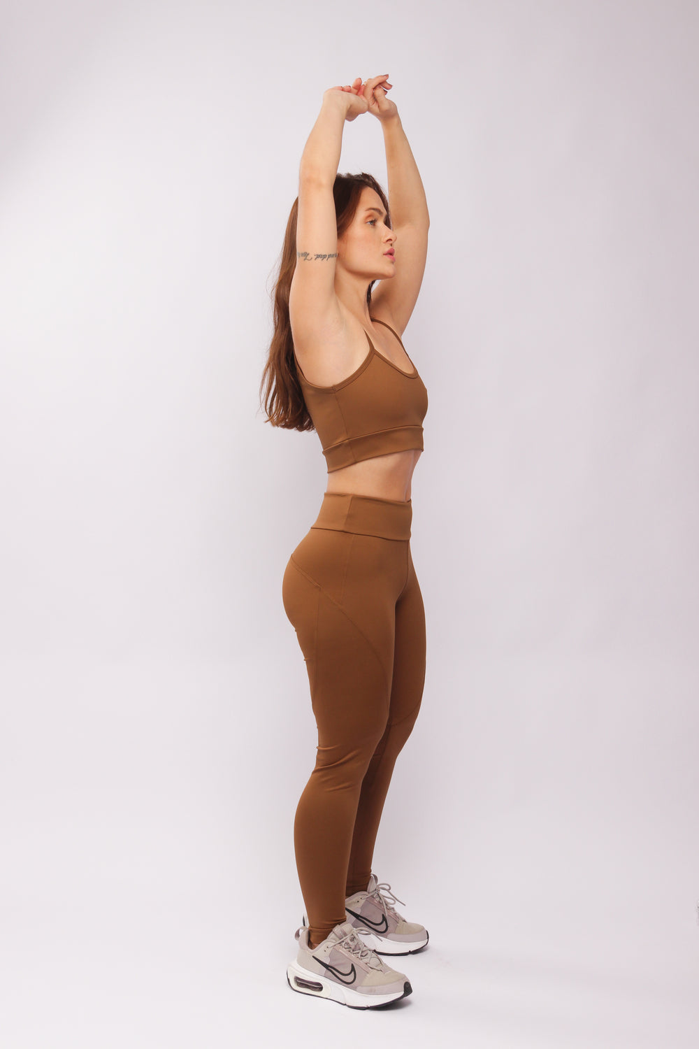 25012 - Legging Com Recortes Sport Marrom Cafe - Duna Casual