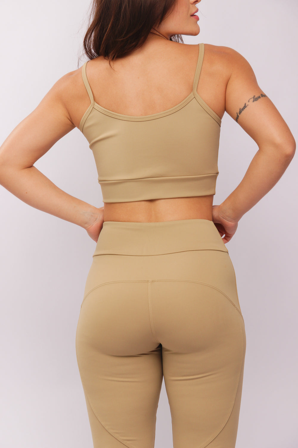 25012 - Legging Com Recortes Sport Champanhe - Duna Casual