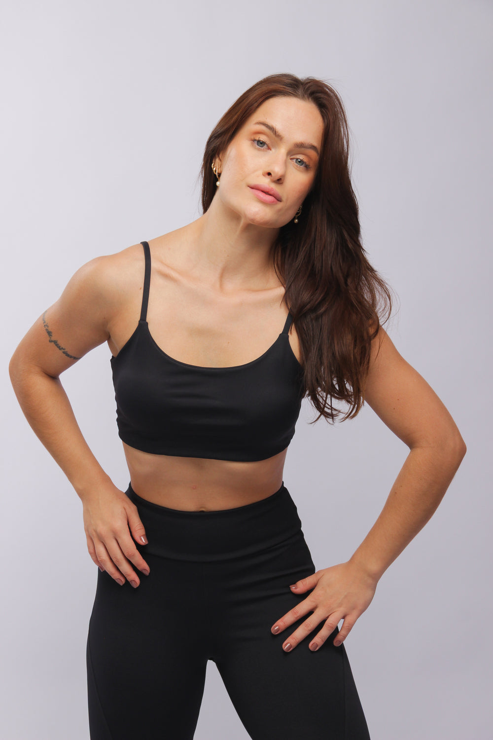 25009 - Top Básico Alça Fina Sport Preto - Duna Casual