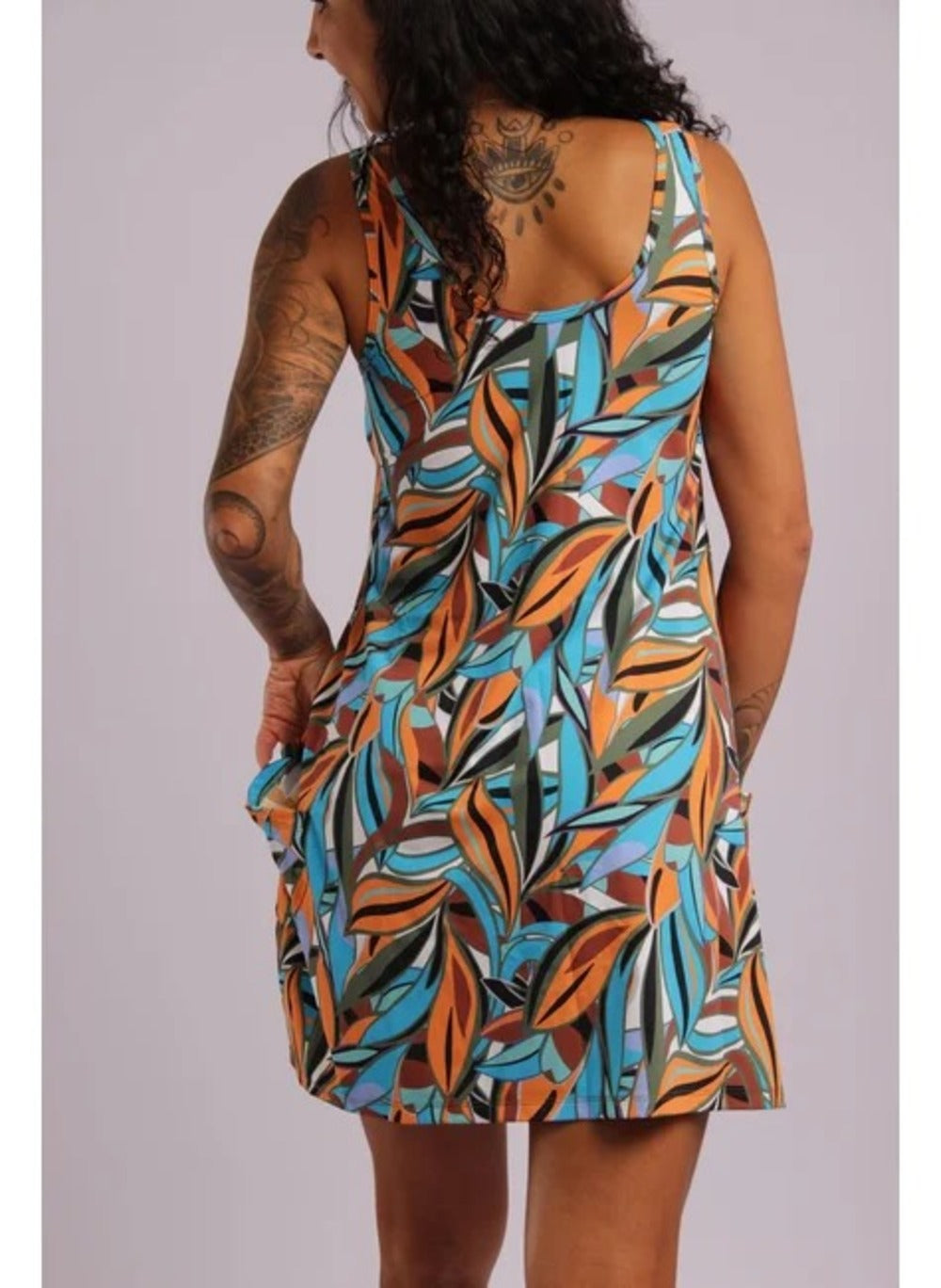 3105 - Saída de Praia Vestido Curto Com 2 Bolsos Amazonia - Duna Casual