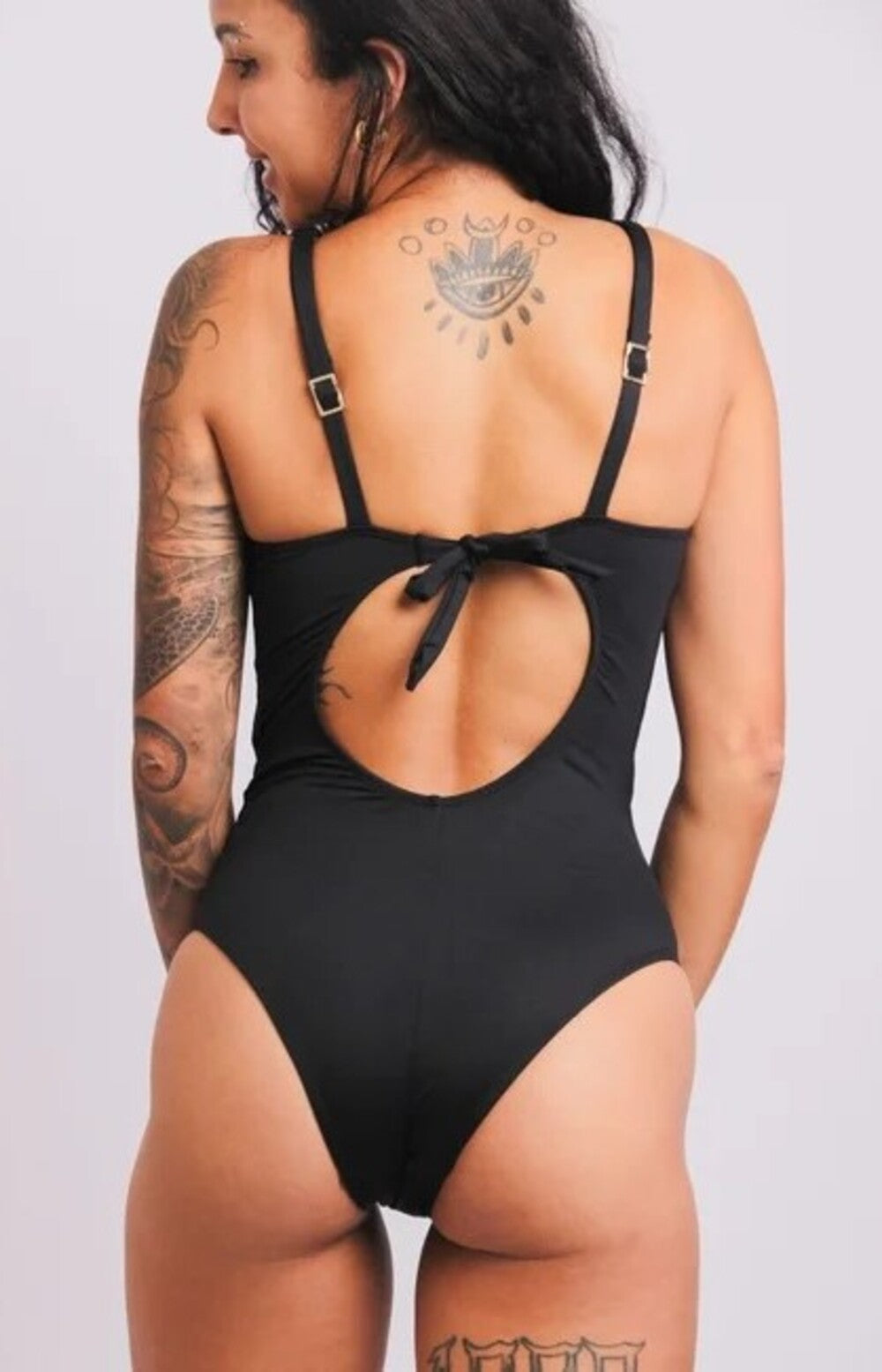 2621 - Maiô Com Bojo e Aro Preto - Duna Casual