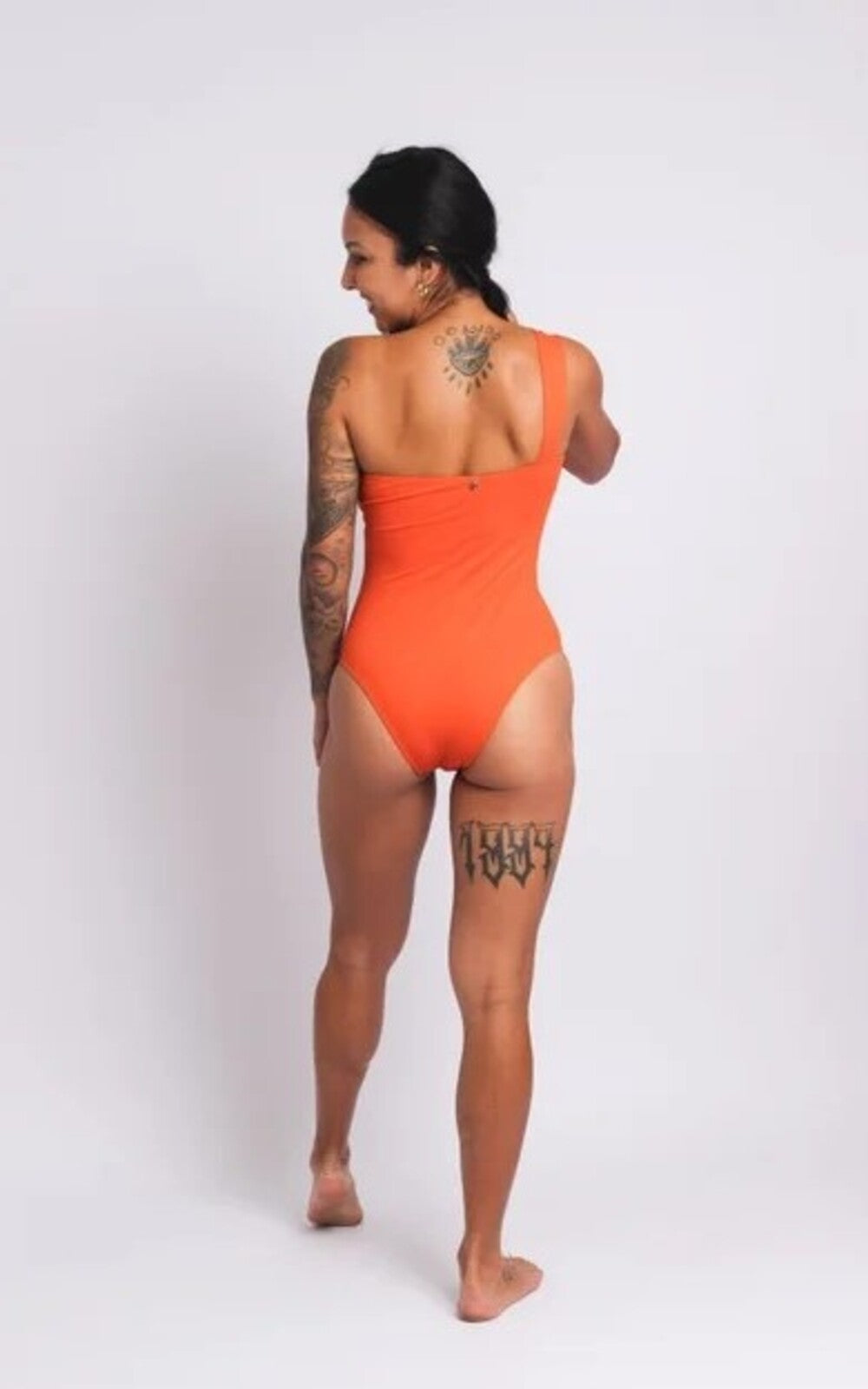 2609 - Maiô com Bojo de Ombro Único Laranja - Duna Casual