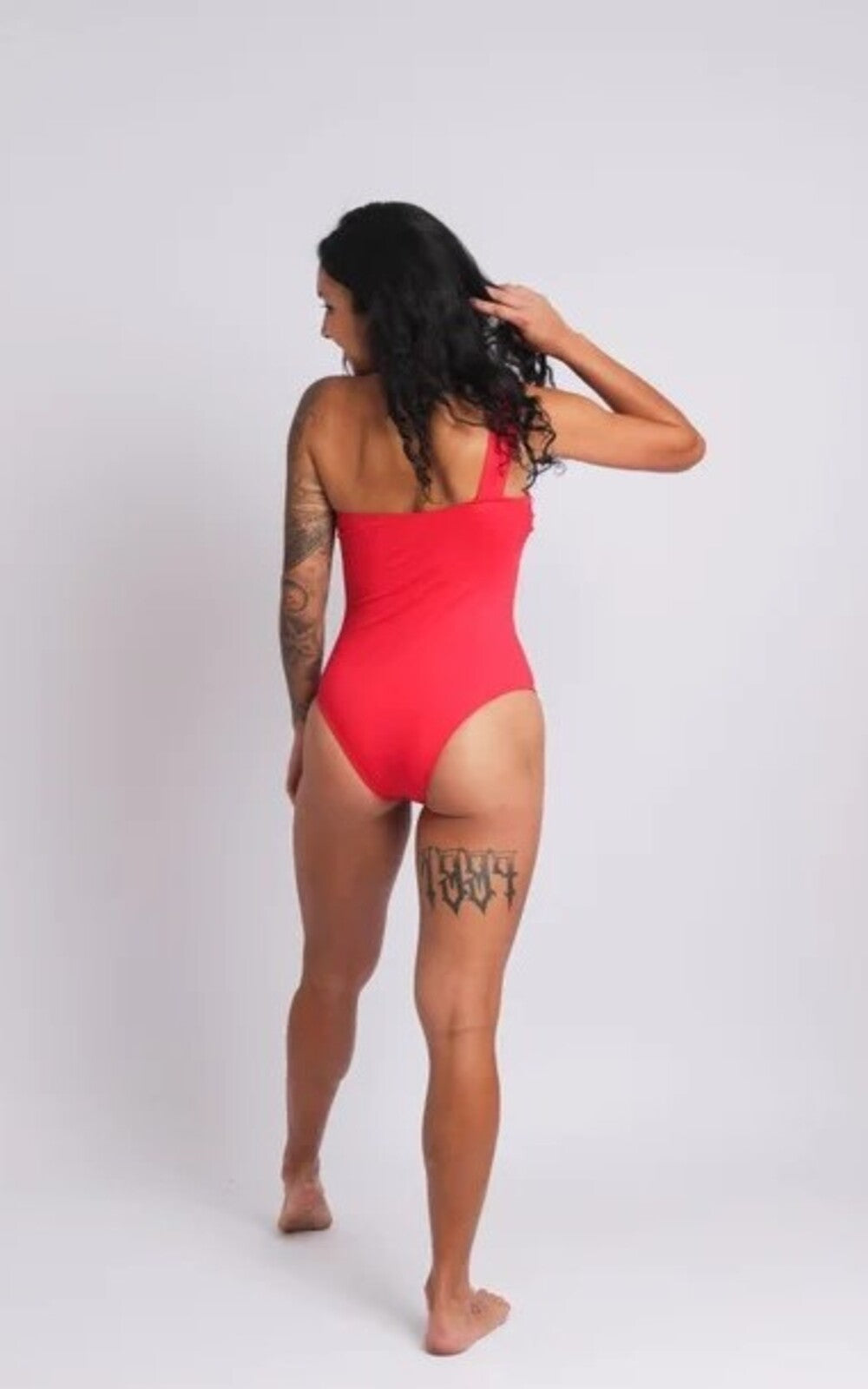 2609 - Maiô com Bojo de Ombro Único Vermelho - Duna Casual