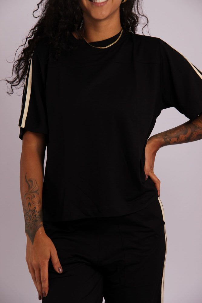 PL008 - Blusa Manga Curta Comfy  Preto - Duna Casual