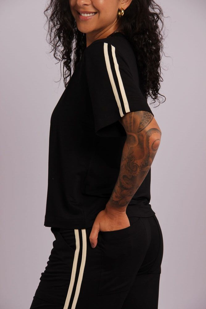 PL008 - Blusa Manga Curta Comfy  Preto - Duna Casual