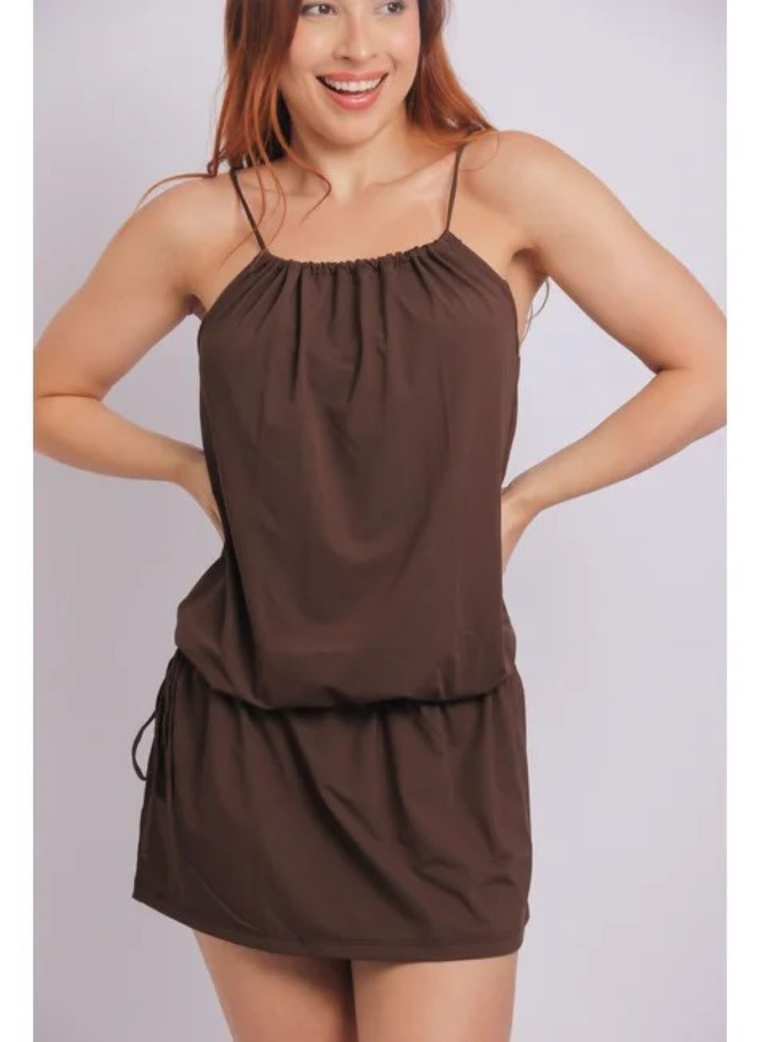 4001 - Saída de Praia Curta Clássica Marrom - Duna Casual