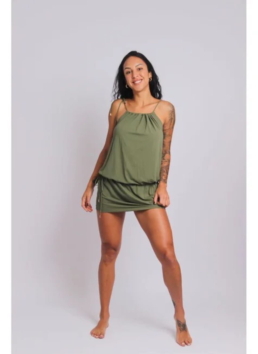 4001 - Saída de Praia Curta Clássica Verde Oliva - Duna Casual