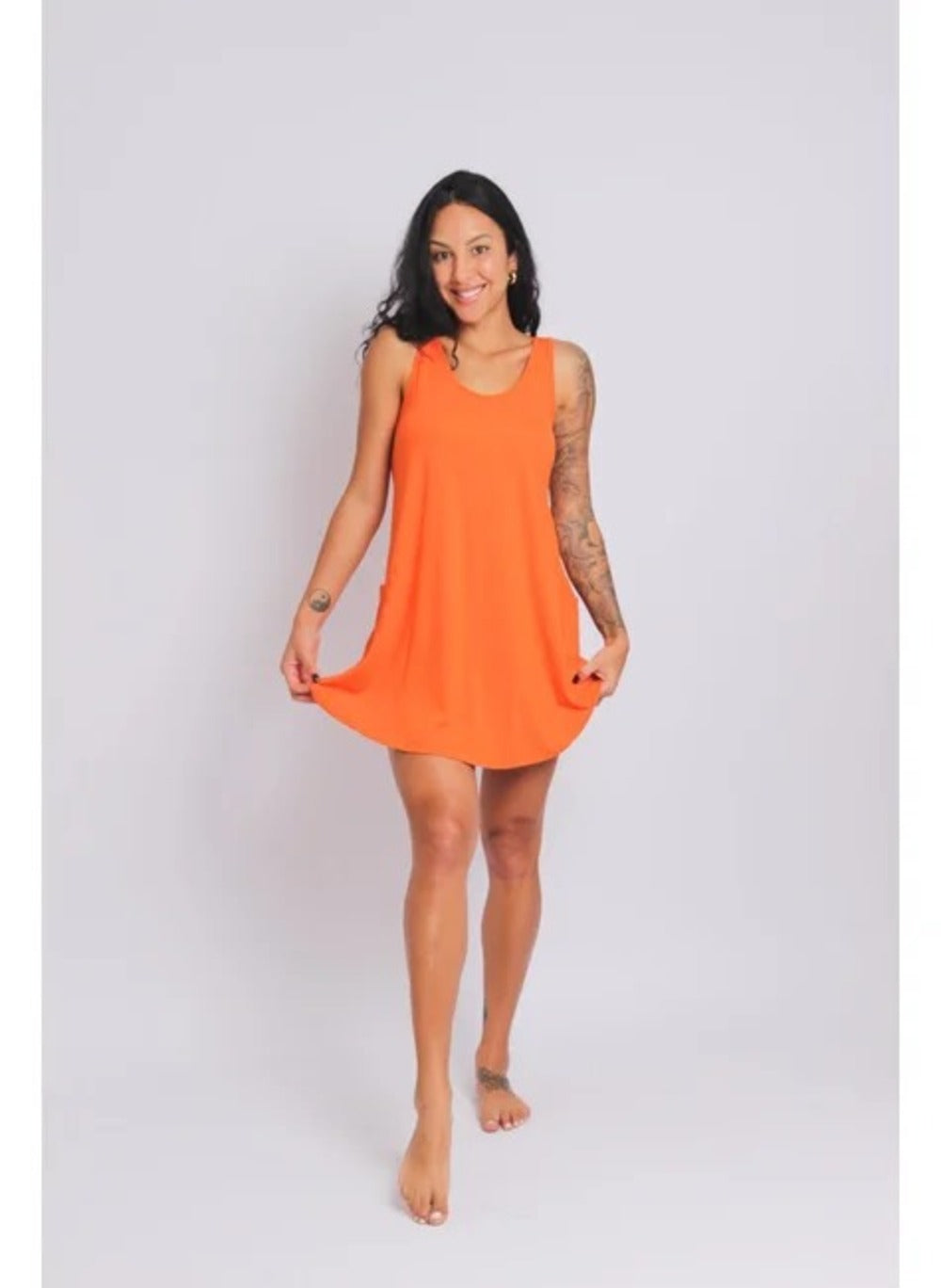 3105 - Saída de Praia Vestido Curto Com 2 Bolsos Laranja - Duna Casual